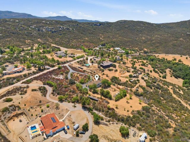 19960 Santee Ln, Valley Center, CA 92082