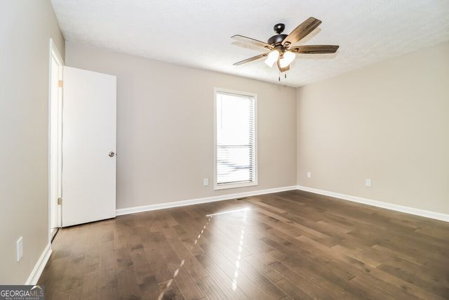 4482 Calumet Drive NW, Kennesaw, GA 30152