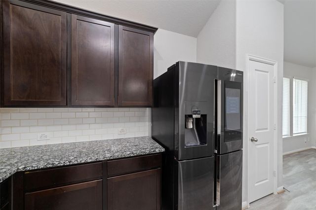 11710 Rosehall Reach Ln, Tomball, TX 77377