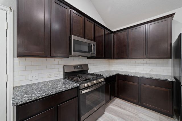 11710 Rosehall Reach Ln, Tomball, TX 77377