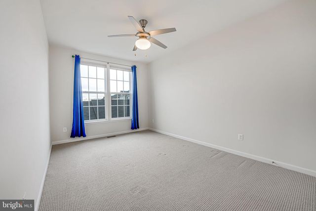 813 BASSWOOD DR, Stafford, VA 22554