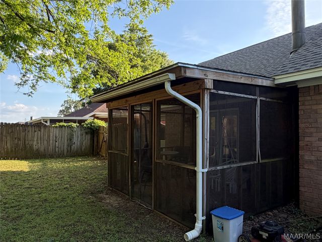 538 Mt Airy Drive, Prattville, AL 36067