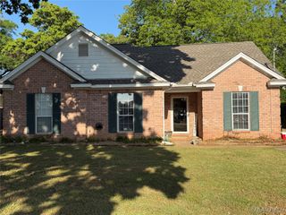 538 Mt Airy Drive, Prattville, AL 36067