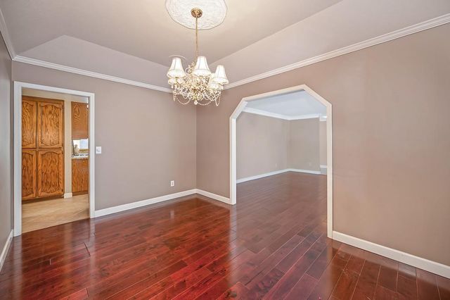 1872 Ridgeview Dr, Roseville, CA 95661