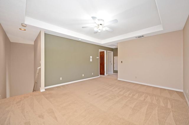 1872 Ridgeview Dr, Roseville, CA 95661