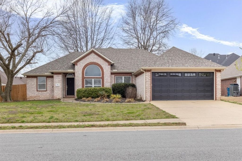 602 Baylor Street, Bentonville, AR 72712