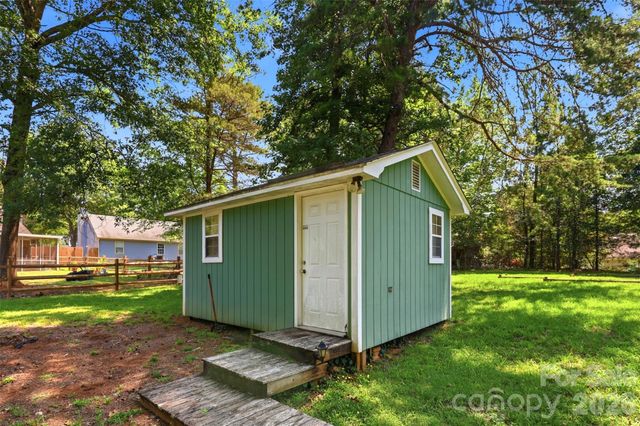 12615 Delman Lane, Pineville, NC 28134