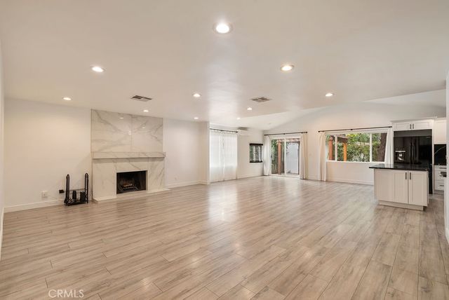 18646 Ingomar, Reseda, CA 91335
