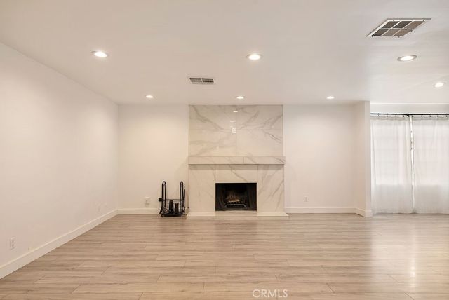 18646 Ingomar, Reseda, CA 91335
