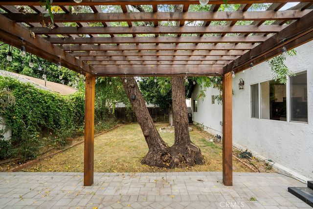 18646 Ingomar, Reseda, CA 91335