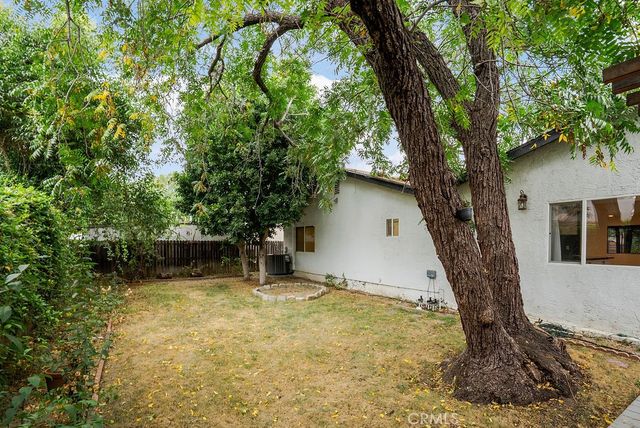 18646 Ingomar, Reseda, CA 91335