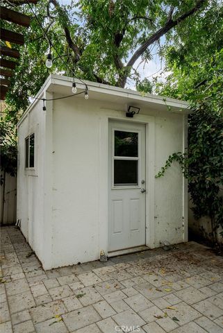 18646 Ingomar, Reseda, CA 91335