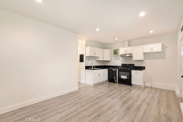 18646 Ingomar, Reseda, CA 91335