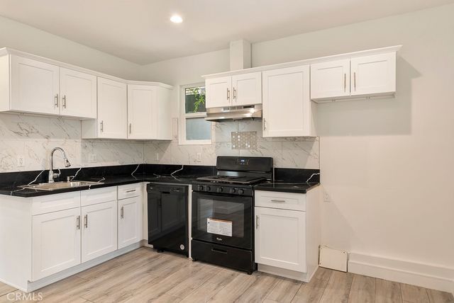 18646 Ingomar, Reseda, CA 91335