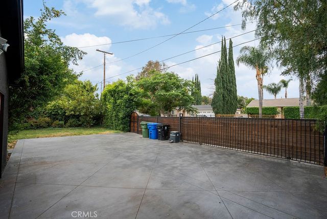 18646 Ingomar, Reseda, CA 91335