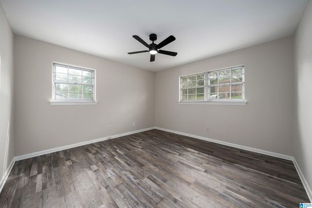 2805 2ND PLACE NW, Center Point, AL 35215