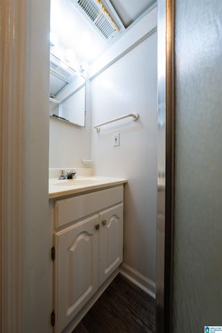 2805 2ND PLACE NW, Center Point, AL 35215