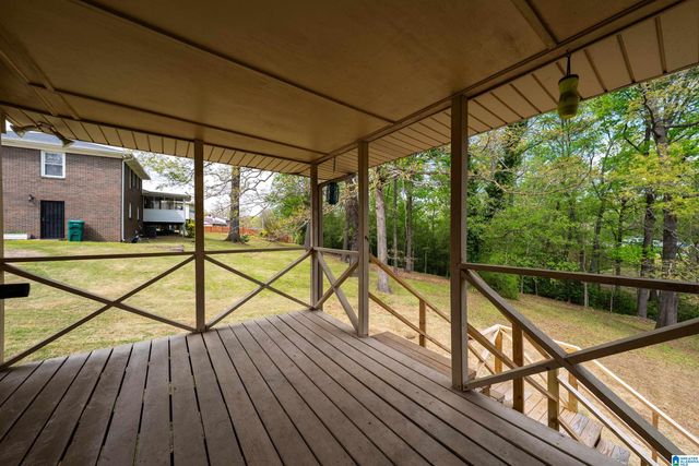 2805 2ND PLACE NW, Center Point, AL 35215