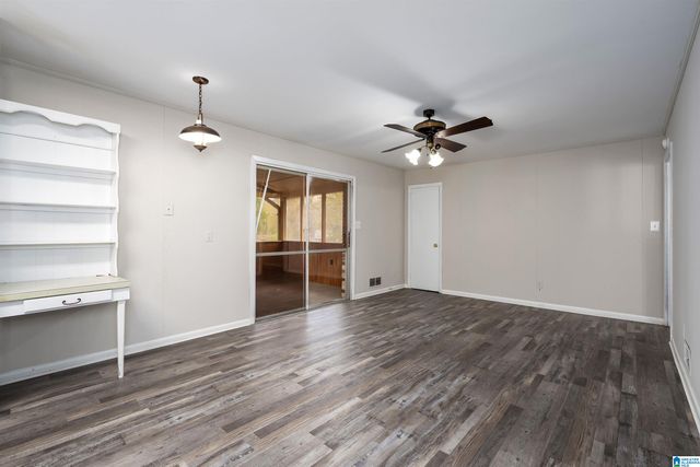 2805 2ND PLACE NW, Center Point, AL 35215