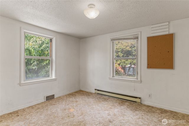 936 Vassar Avenue, Wenatchee, WA 98801