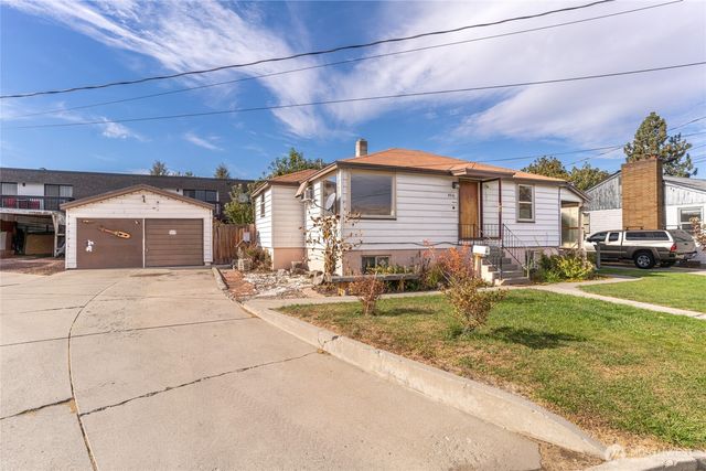 936 Vassar Avenue, Wenatchee, WA 98801