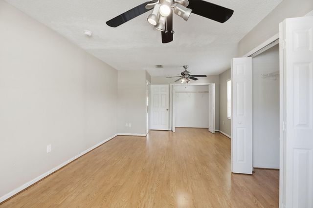 345 W Cypress Cove Circle, Davie, FL 33325
