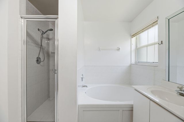 345 W Cypress Cove Circle, Davie, FL 33325