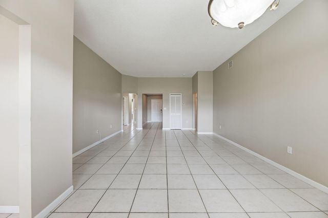 345 W Cypress Cove Circle, Davie, FL 33325