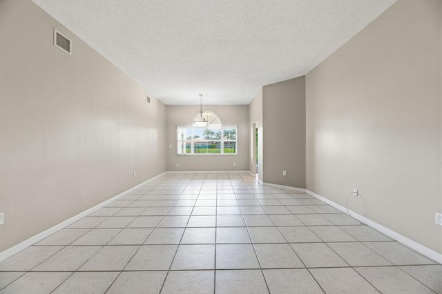 345 W Cypress Cove Circle, Davie, FL 33325