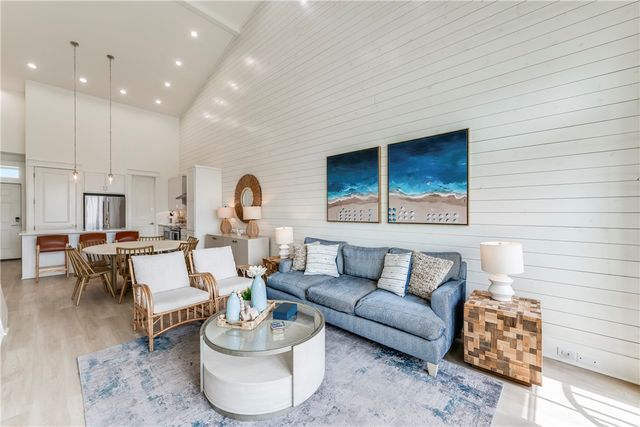 240 Social Circ 8-303, Port Aransas, TX 78373