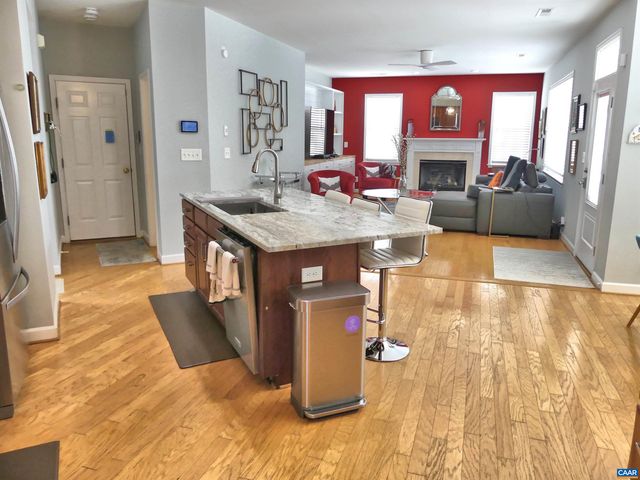 1230 DUNLORA DR, Charlottesville, VA 22901