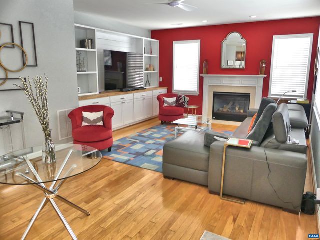 1230 DUNLORA DR, Charlottesville, VA 22901