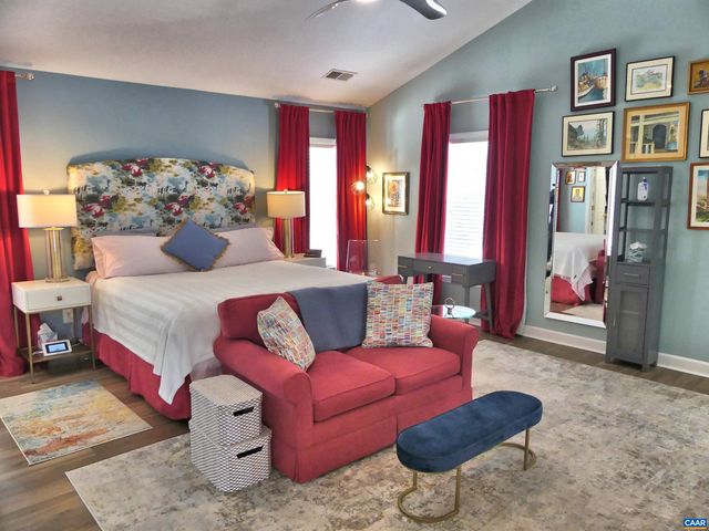 1230 DUNLORA DR, Charlottesville, VA 22901