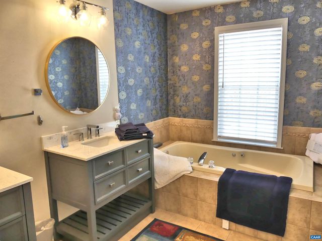 1230 DUNLORA DR, Charlottesville, VA 22901