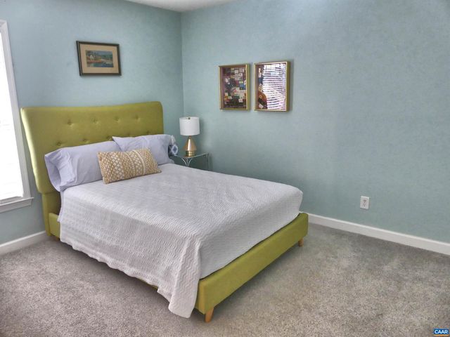 1230 DUNLORA DR, Charlottesville, VA 22901