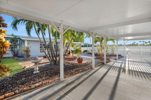 2801 Fogarty Avenue, Key West, FL 33040