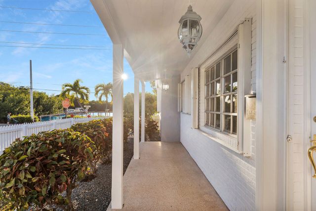2801 Fogarty Avenue, Key West, FL 33040