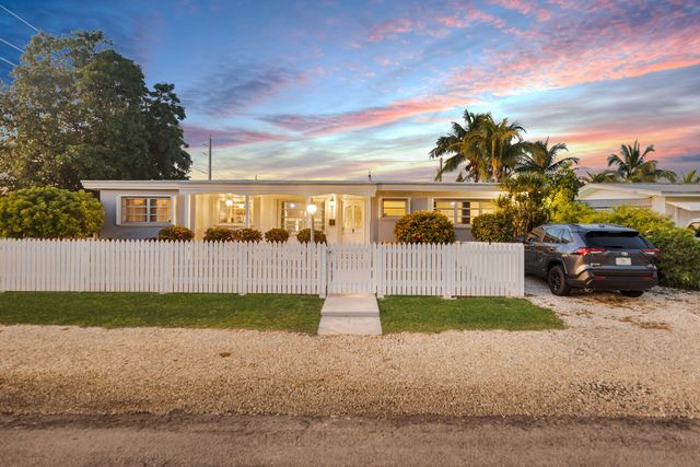 2801 Fogarty Avenue, Key West, FL 33040