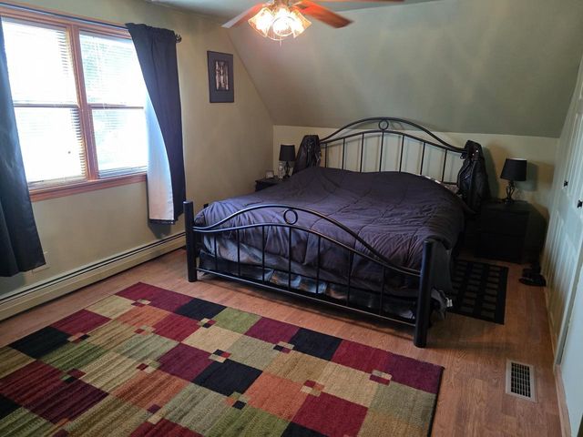 3762 E Holmes AVENUE, Cudahy, WI 53110