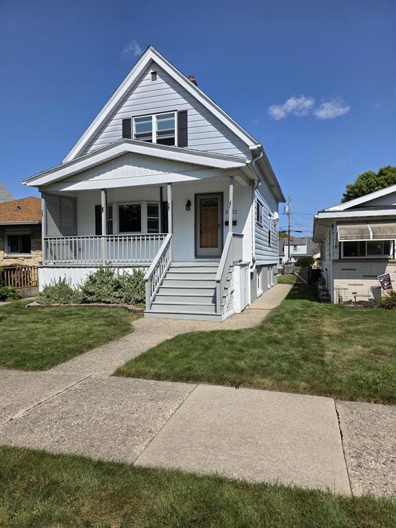 3762 E Holmes AVENUE, Cudahy, WI 53110