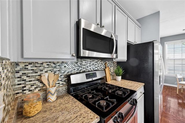 3146 Cleftstone Trail, Lawrenceville, GA 30046