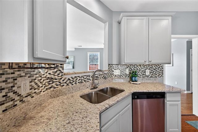 3146 Cleftstone Trail, Lawrenceville, GA 30046