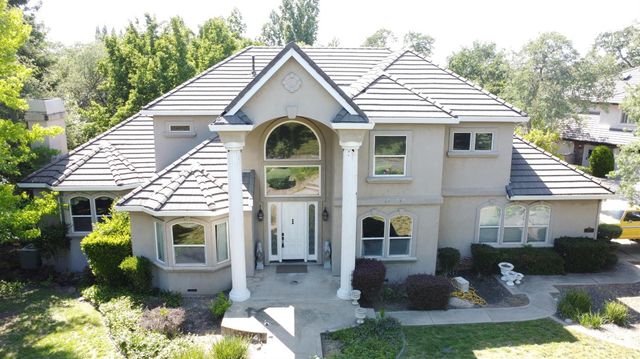 4112 Legend Dr, Rocklin, CA 95765