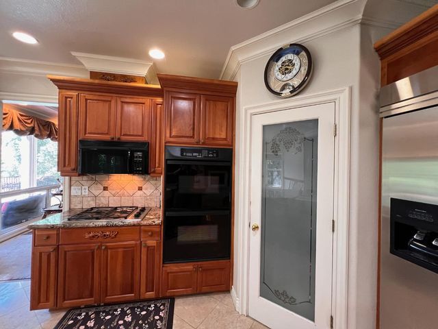 4112 Legend Dr, Rocklin, CA 95765
