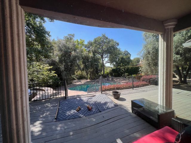 4112 Legend Dr, Rocklin, CA 95765