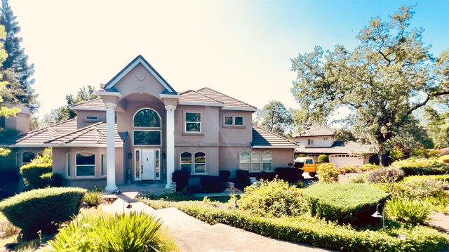 4112 Legend Dr, Rocklin, CA 95765