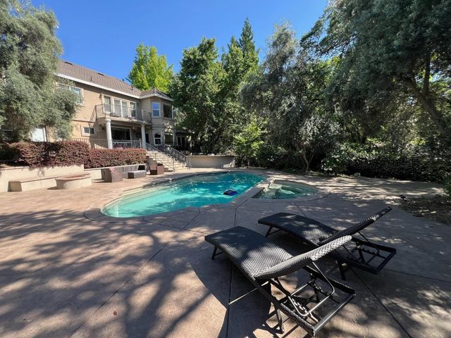 4112 Legend Dr, Rocklin, CA 95765