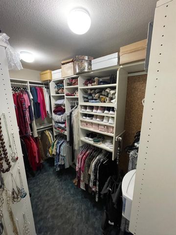 8163 N Armstrong, Clovis, CA 93619