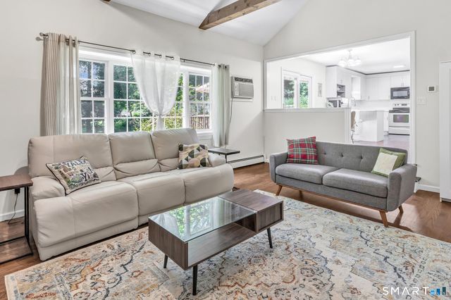 20 Westminster Court, Milford, CT 06461