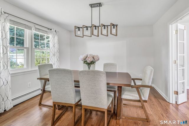 20 Westminster Court, Milford, CT 06461